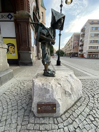 Pomnik Julka